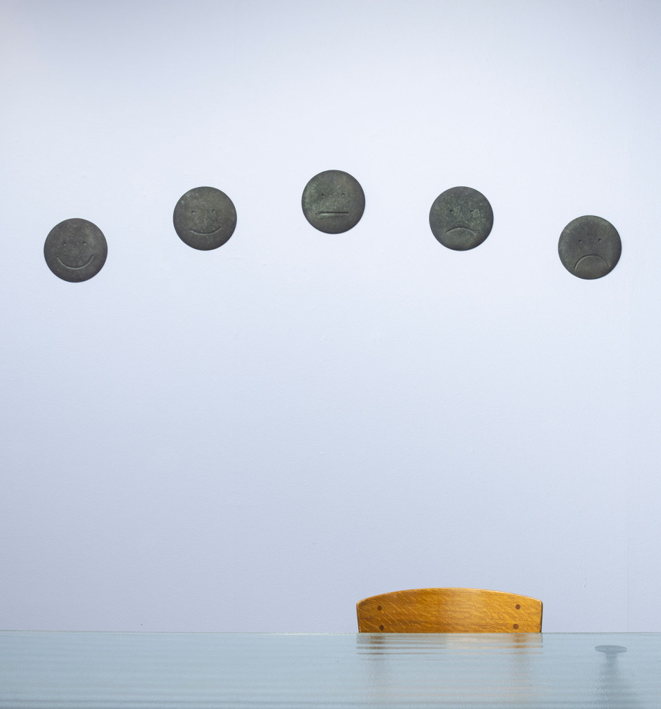 bronze, smiley rating scale, sculpture